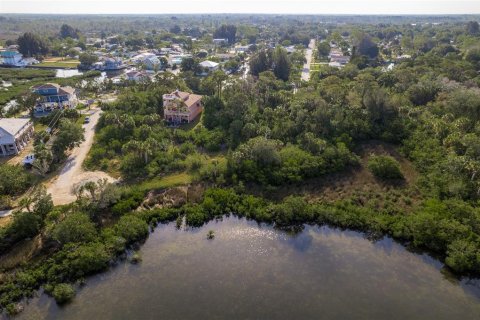 Terreno en venta en Hudson, Florida № 1243902 - foto 13