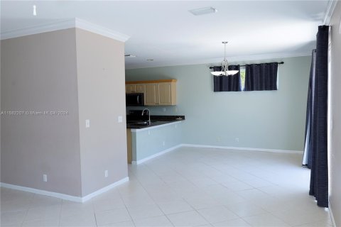 House in Parkland, Florida 4 bedrooms, 189.15 sq.m. № 1167995 - photo 15