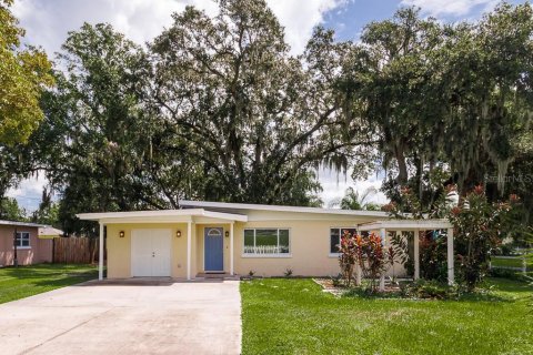 Villa ou maison à vendre à Kissimmee, Floride: 3 chambres, 144.93 m2 № 1369576 - photo 1