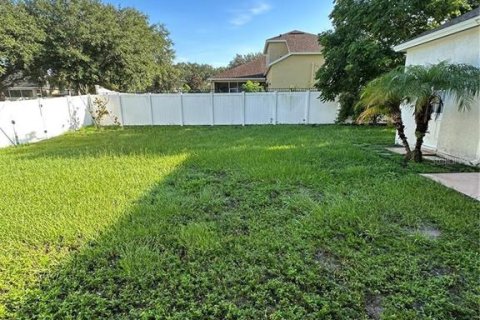 Villa ou maison à louer à Valrico, Floride: 4 chambres, 241.08 m2 № 1369584 - photo 13