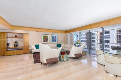 Condominio en venta en Bal Harbour, Florida, 2 dormitorios, 235.97 m2 № 1161463 - foto 9