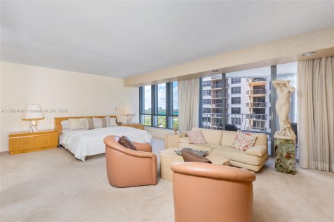 Condominio en venta en Bal Harbour, Florida, 2 dormitorios, 235.97 m2 № 1161463 - foto 23