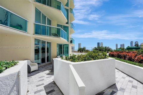 Copropriété à vendre à Aventura, Floride: 2 chambres, 149.57 m2 № 1316063 - photo 30