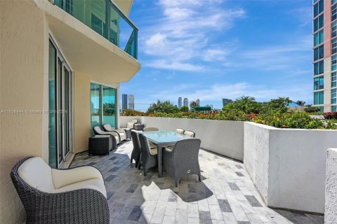 Copropriété à vendre à Aventura, Floride: 2 chambres, 149.57 m2 № 1316063 - photo 17