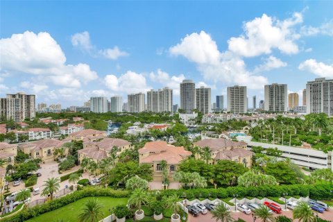 Condominio en venta en Aventura, Florida, 3 dormitorios, 141.21 m2 № 1316062 - foto 18