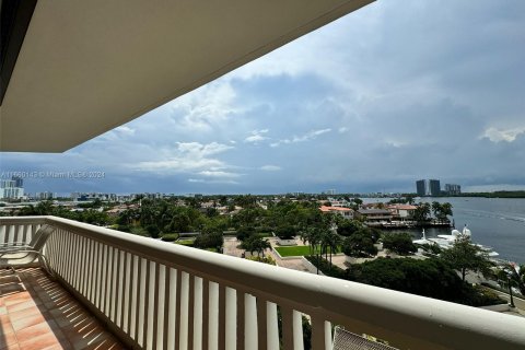 Condominio en venta en Aventura, Florida, 3 dormitorios, 176.51 m2 № 1368771 - foto 26