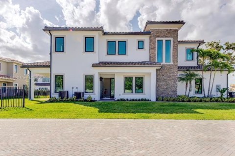 Villa ou maison à vendre à Hollywood, Floride: 4 chambres, 245.17 m2 № 1187473 - photo 28