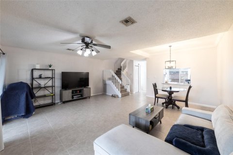 Touwnhouse à vendre à Margate, Floride: 2 chambres, 117.89 m2 № 1102158 - photo 9