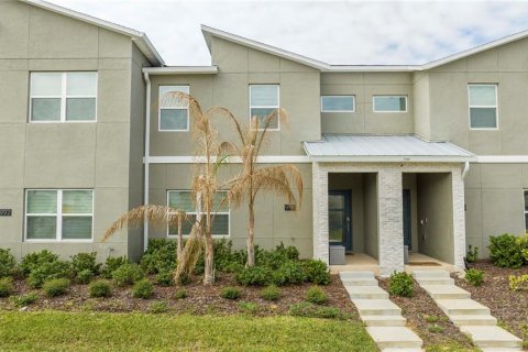 Touwnhouse à vendre à Davenport, Floride: 4 chambres, 177.81 m2 № 1246501 - photo 1