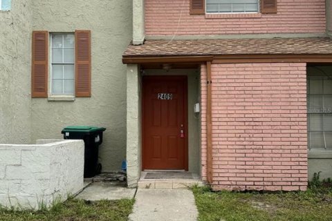 Townhouse in Orlando, Florida 4 bedrooms, 125.23 sq.m. № 1365033 - photo 1