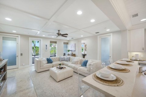 Villa ou maison à vendre à Delray Beach, Floride: 4 chambres, 356.93 m2 № 810875 - photo 24