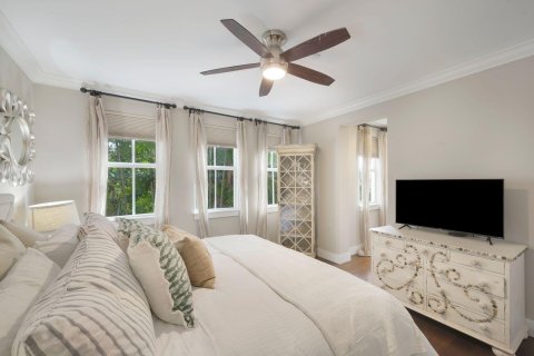 Villa ou maison à vendre à Delray Beach, Floride: 4 chambres, 356.93 m2 № 810875 - photo 2