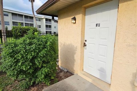 House in Port Charlotte, Florida 1 bedroom, 51.1 sq.m. № 1366924 - photo 1