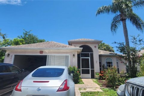 Casa en venta en Davenport, Florida, 3 dormitorios, 158.86 m2 № 1304444 - foto 3