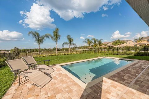 Villa ou maison à vendre à Kissimmee, Floride: 5 chambres, 238.76 m2 № 1363039 - photo 5