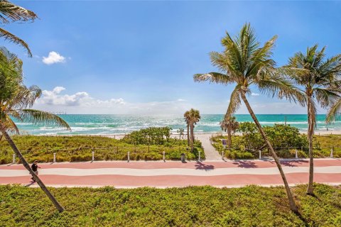 Condominio en venta en Miami Beach, Florida, 52.95 m2 № 1415525 - foto 24