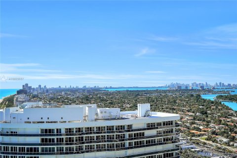 Copropriété à louer à Bal Harbour, Floride: 3 chambres, 252.79 m2 № 13315 - photo 9