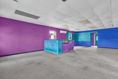 Immobilier commercial à vendre à Pinellas Park, Floride: 351.17 m2 № 1396537 - photo 24