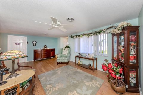 House in Venice, Florida 3 bedrooms, 150.41 sq.m. № 1133698 - photo 7