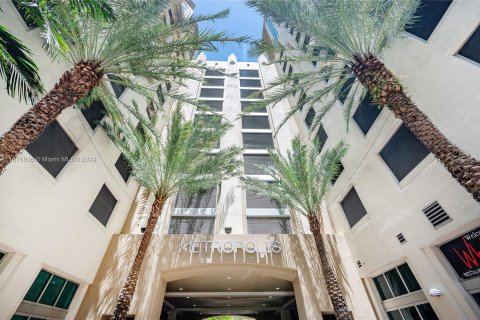 Condominio en venta en Miami, Florida, 2 dormitorios, 106.84 m2 № 1401677 - foto 17