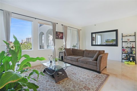 Condo in Aventura, Florida, 3 bedrooms  № 1401718 - photo 3