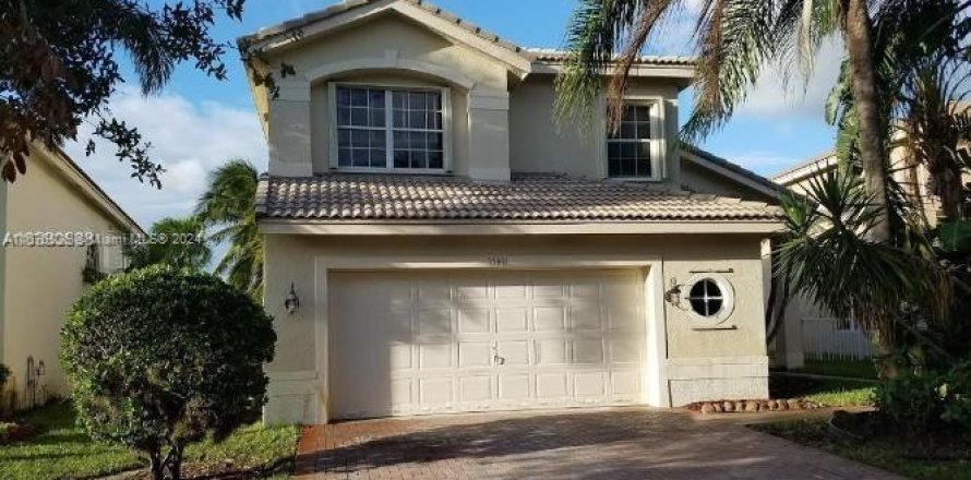 Casa en Miramar, Florida 4 dormitorios, 234.49 m2 № 1401679