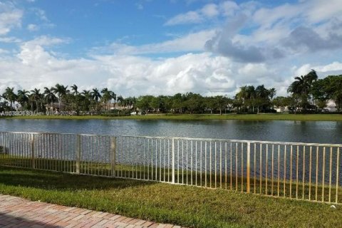 Casa en venta en Miramar, Florida, 4 dormitorios, 234.49 m2 № 1401679 - foto 7