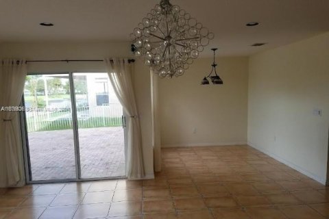 Casa en venta en Miramar, Florida, 4 dormitorios, 234.49 m2 № 1401679 - foto 11