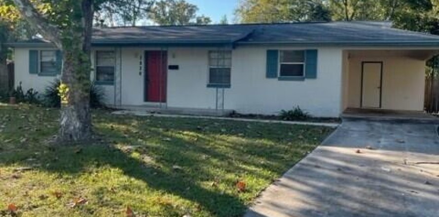 House in Jacksonville, Florida 3 bedrooms, 121.42 sq.m. № 829615