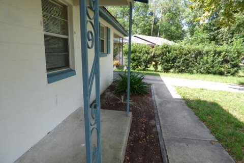 House in Jacksonville, Florida 3 bedrooms, 121.42 sq.m. № 829615 - photo 2