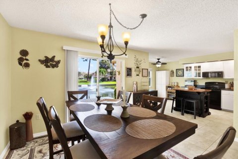 Touwnhouse à vendre à Seminole, Floride: 3 chambres, 154.03 m2 № 1363664 - photo 9