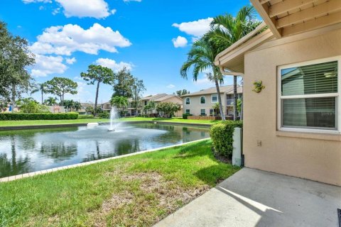 Townhouse in Seminole, Florida 3 bedrooms, 154.03 sq.m. № 1363664 - photo 25