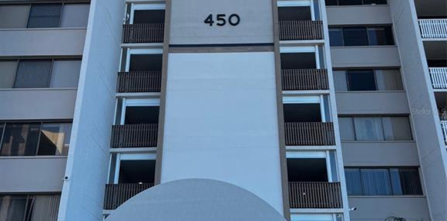 Condominio en Treasure Island, Florida, 2 dormitorios  № 1363632