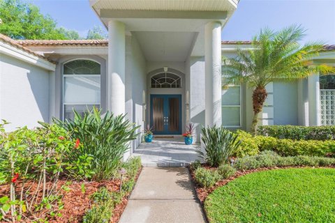 Casa en venta en Tampa, Florida, 4 dormitorios, 288.37 m2 № 1088624 - foto 4