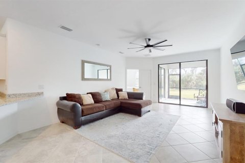 Casa en venta en Port Charlotte, Florida, 2 dormitorios, 144.37 m2 № 917941 - foto 7