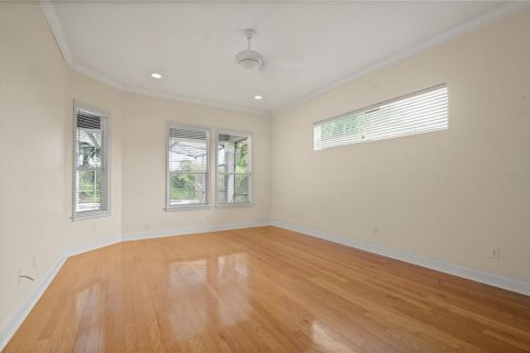 Casa en venta en Orlando, Florida, 4 dormitorios, 228.63 m2 № 1400981 - foto 9