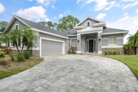 Villa ou maison à vendre à Orlando, Floride: 4 chambres, 228.63 m2 № 1400981 - photo 1