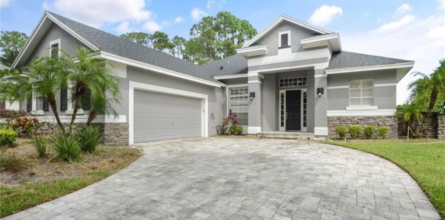 House in Orlando, Florida 4 bedrooms, 228.63 sq.m. № 1400981