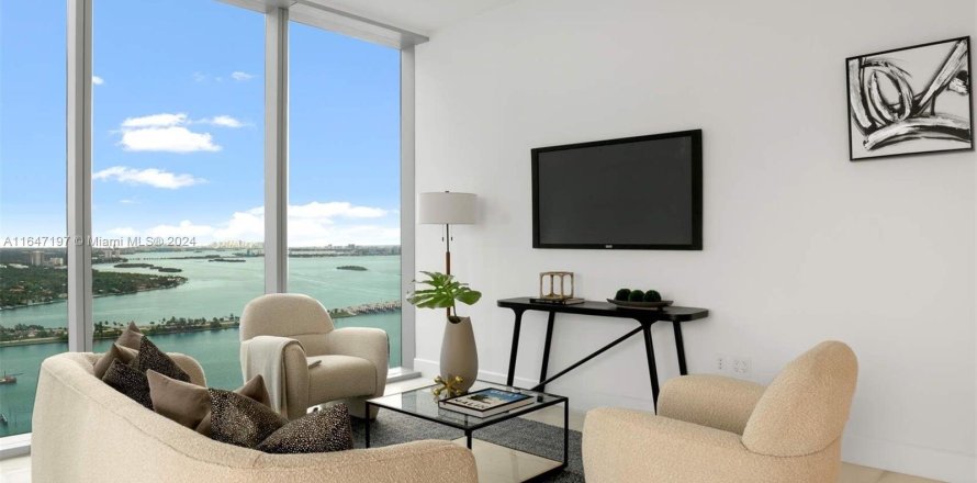 Condo in Miami, Florida, 2 bedrooms  № 1365931