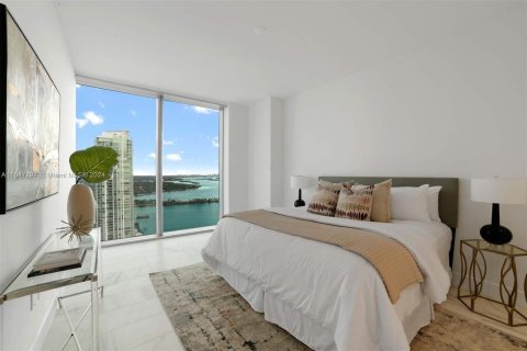 Condo in Miami, Florida, 2 bedrooms  № 1365931 - photo 13