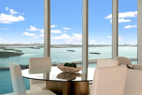 Condominio en venta en Miami, Florida, 2 dormitorios № 1365931 - foto 3