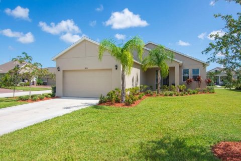 House in Vero Beach, Florida 3 bedrooms № 758993 - photo 2