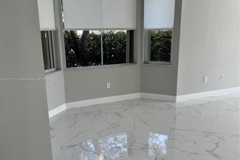 Casa en alquiler en Pompano Beach, Florida, 3 dormitorios, 182.18 m2 № 1399011 - foto 9