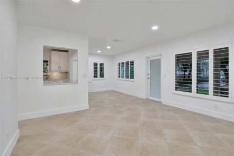 Casa en alquiler en Fort Lauderdale, Florida, 3 dormitorios, 110.37 m2 № 1399019 - foto 16