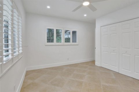 Casa en alquiler en Fort Lauderdale, Florida, 3 dormitorios, 110.37 m2 № 1399019 - foto 28