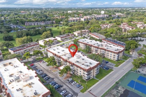 Condominio en venta en Lauderhill, Florida, 2 dormitorios, 90.3 m2 № 1367348 - foto 29