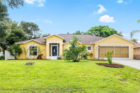 Villa ou maison à vendre à North Port, Floride: 3 chambres, 189.52 m2 № 1300526 - photo 1