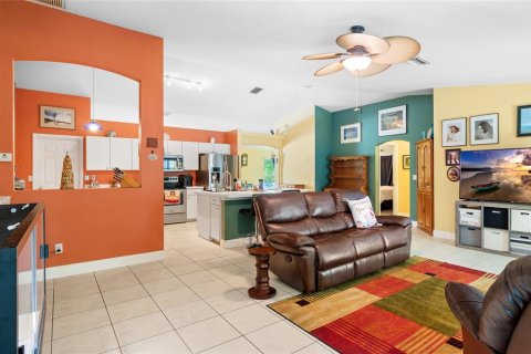 Casa en venta en North Port, Florida, 3 dormitorios, 189.52 m2 № 1300526 - foto 13