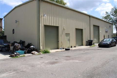 Commercial property in Tampa, Florida 371.61 sq.m. № 644211 - photo 8