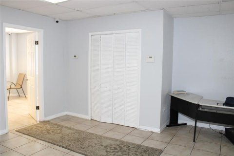 Commercial property in Tampa, Florida 371.61 sq.m. № 644211 - photo 14
